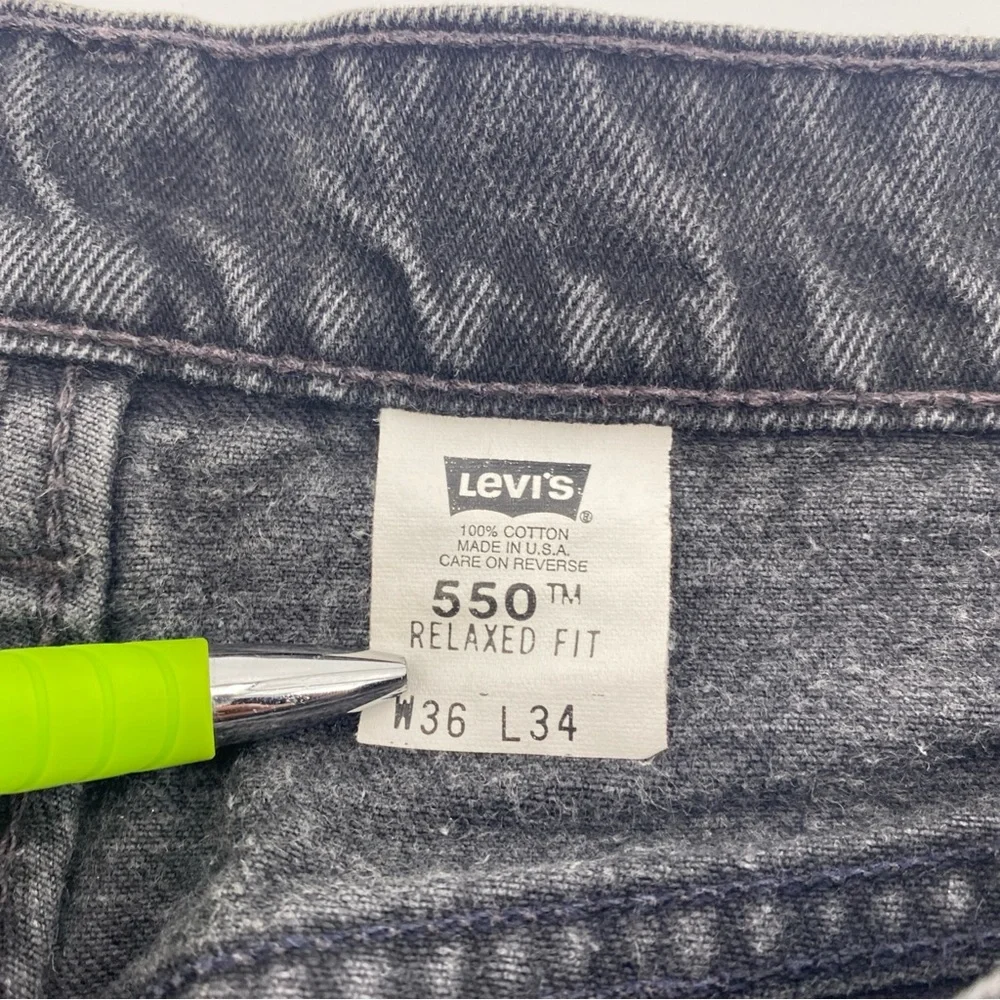Levis‎ 550 Jeans Mens Tag 36x34 Actual 33x32 Relaxed Tapered Y2K USA 90s VINTAGE